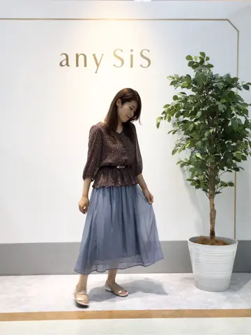 ANY SIS 岡本 コーディネート画像