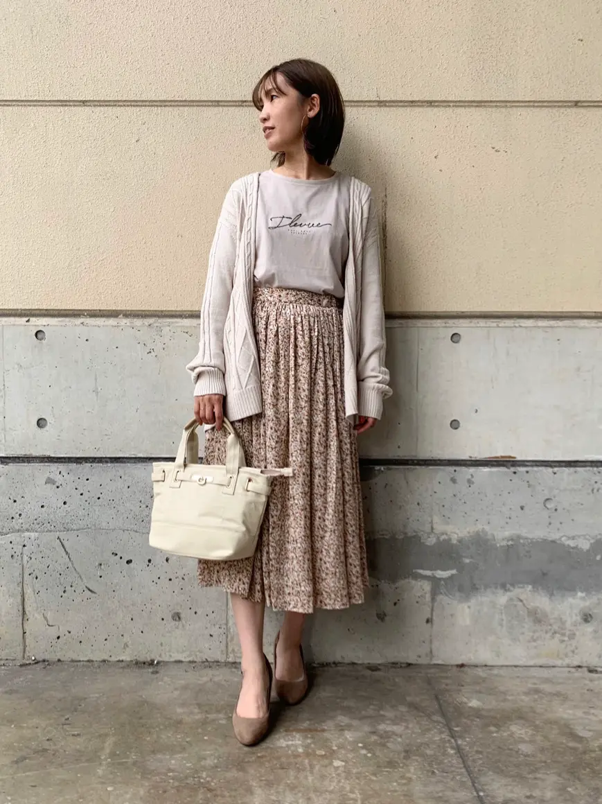 ANY SIS 濱野 コーディネート画像