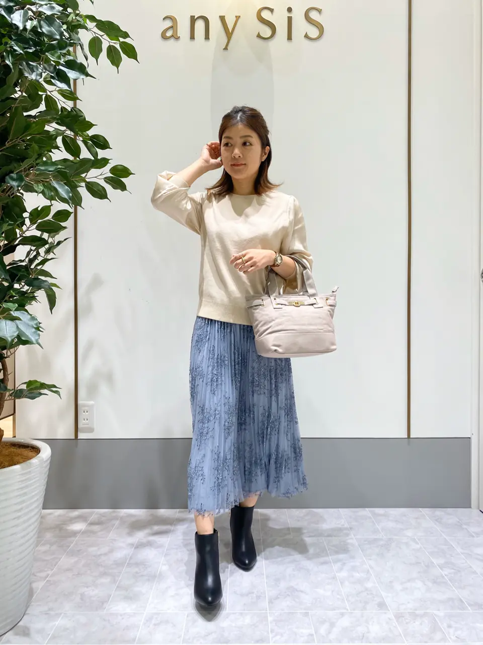  スタッフ コーディネート画像