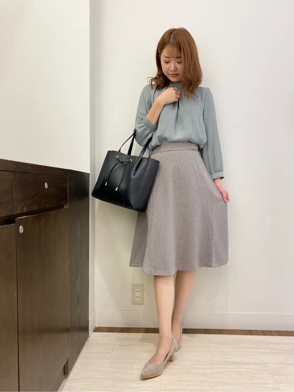 ANY SIS スタッフ コーディネート画像