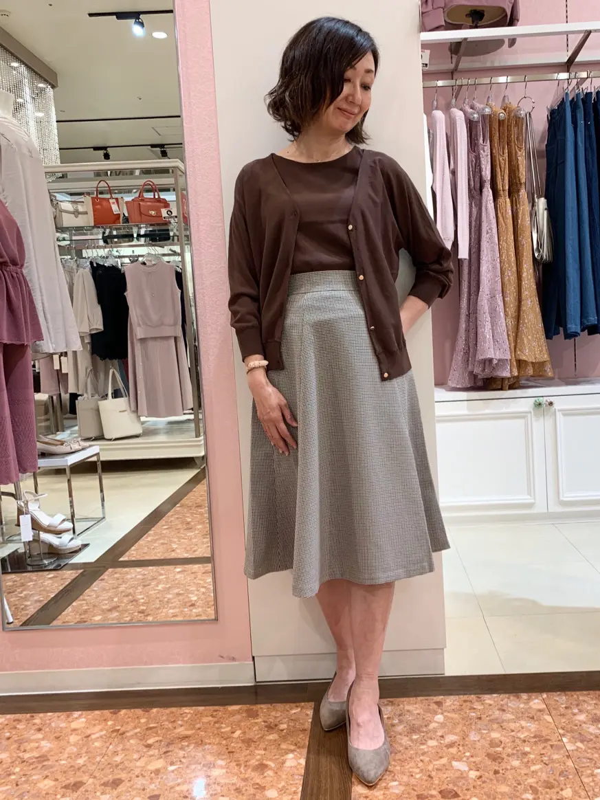 ANY SIS スタッフ コーディネート画像