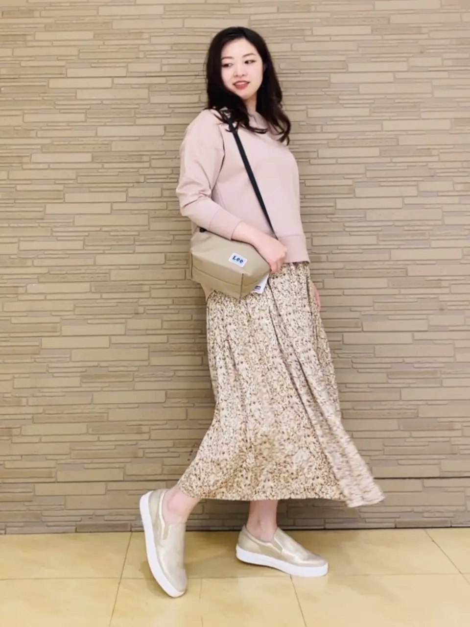 ANY SIS 藤田 コーディネート画像