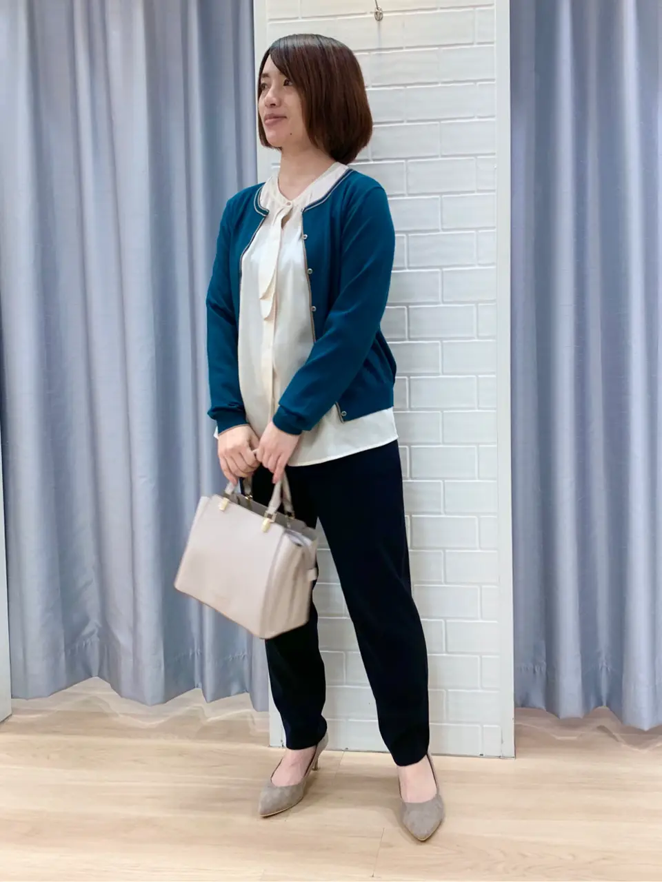 ANY SIS 丸岡 コーディネート画像