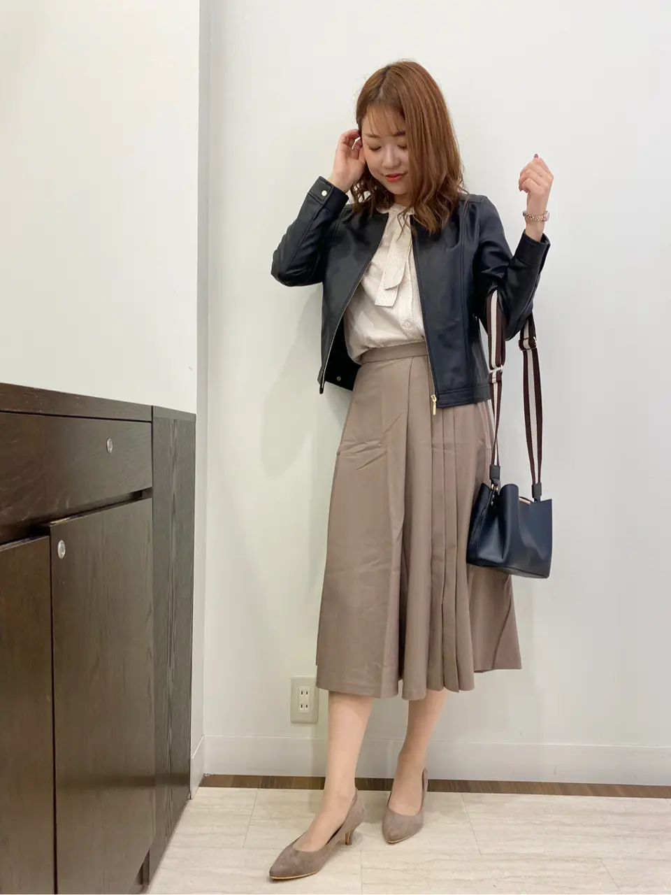 ANY SIS スタッフ コーディネート画像