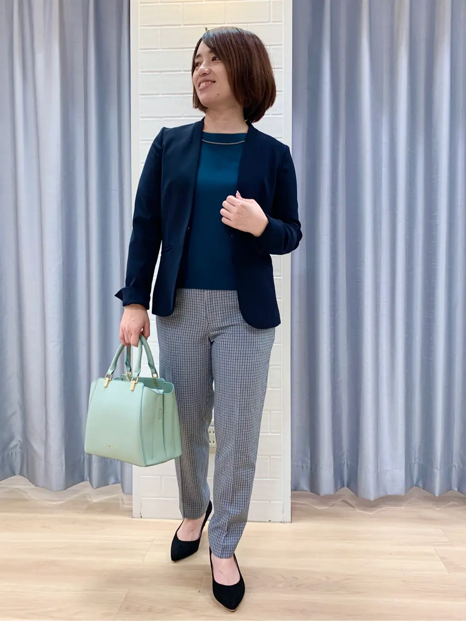 ANY SIS 丸岡 コーディネート画像