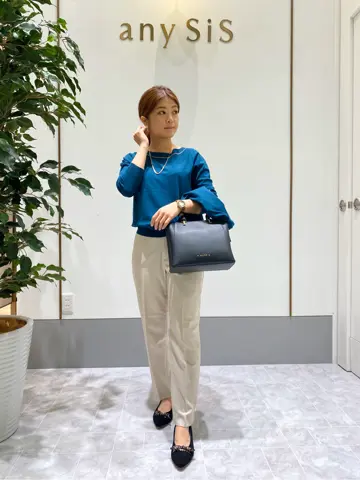 ANY SIS スタッフ コーディネート画像