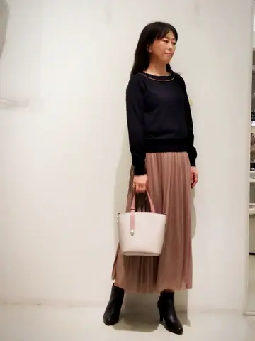 ANY SIS スタッフ コーディネート画像