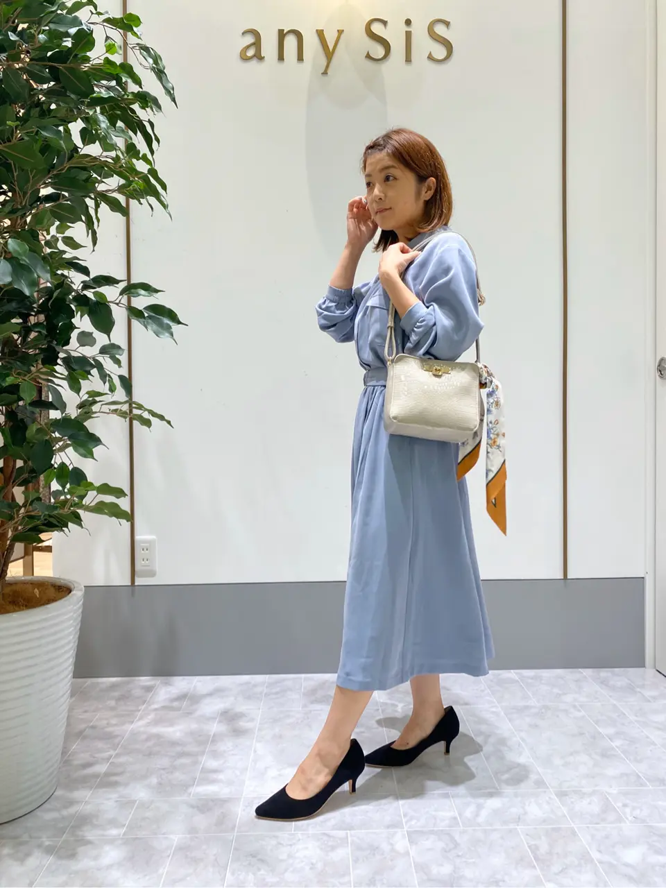 ANY SIS スタッフ コーディネート画像