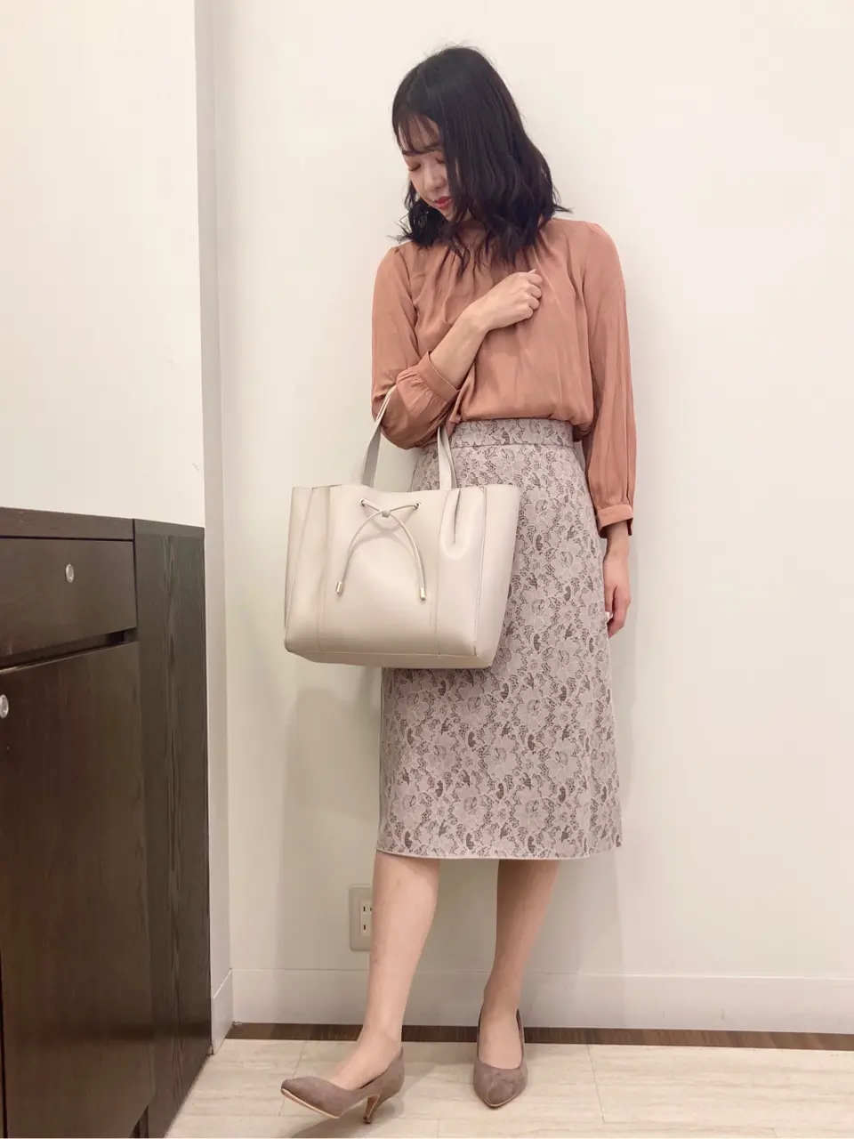 ANY SIS スタッフ コーディネート画像