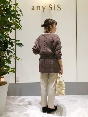 ANY SIS スタッフ コーディネート画像