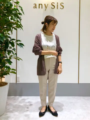 ANY SIS スタッフ コーディネート画像