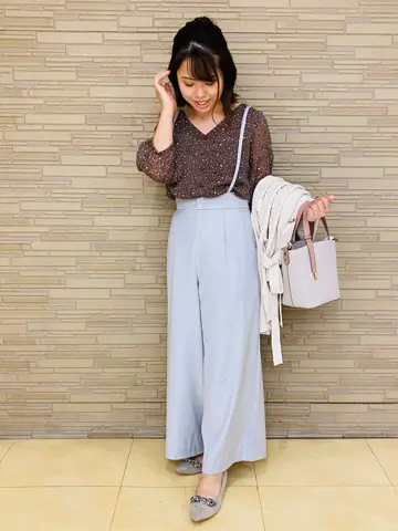 ANY SIS スタッフ コーディネート画像