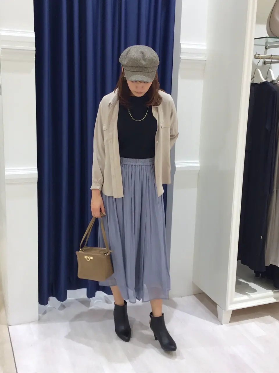 ANY SIS スタッフ コーディネート画像