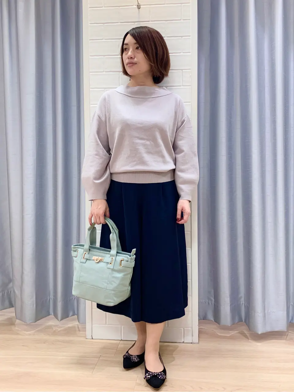 ANY SIS 丸岡 コーディネート画像