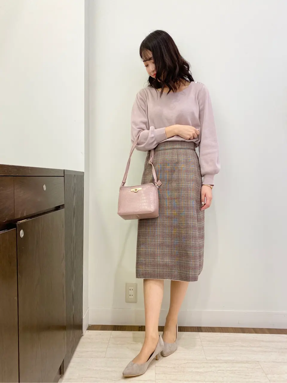 ANY SIS スタッフ コーディネート画像