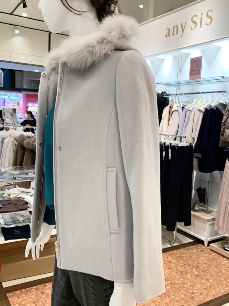 ANY SIS 田中 コーディネート画像