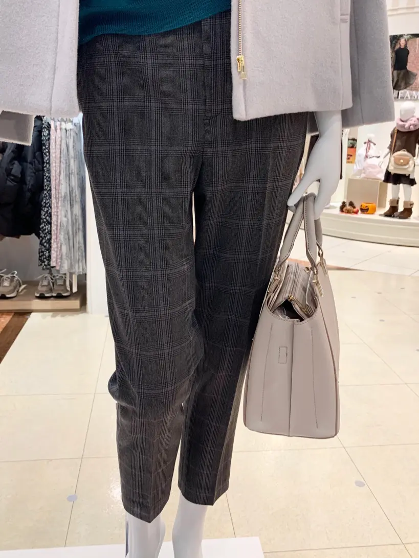 ANY SIS 田中 コーディネート画像