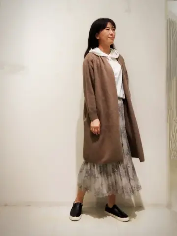 ANY SIS スタッフ コーディネート画像