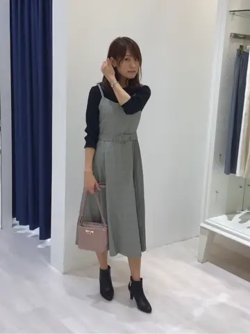 ANY SIS スタッフ コーディネート画像