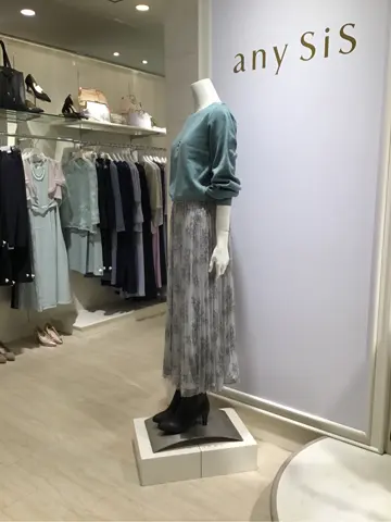 ANY SIS 島崎 コーディネート画像