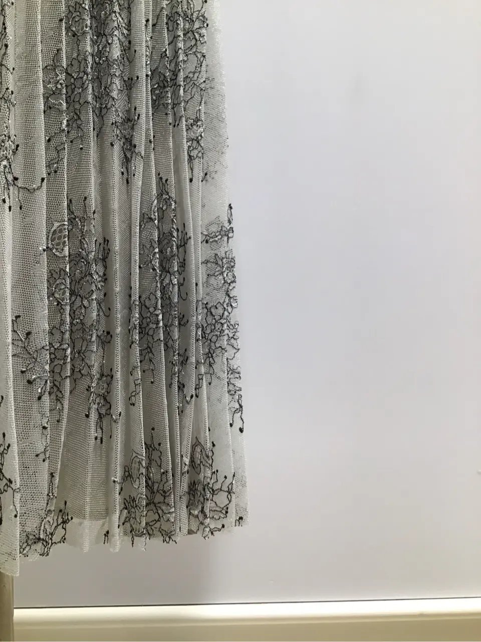 ANY SIS 島崎 コーディネート画像