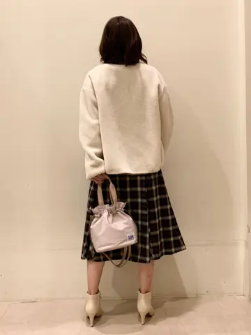 ANY SIS 横田 コーディネート画像