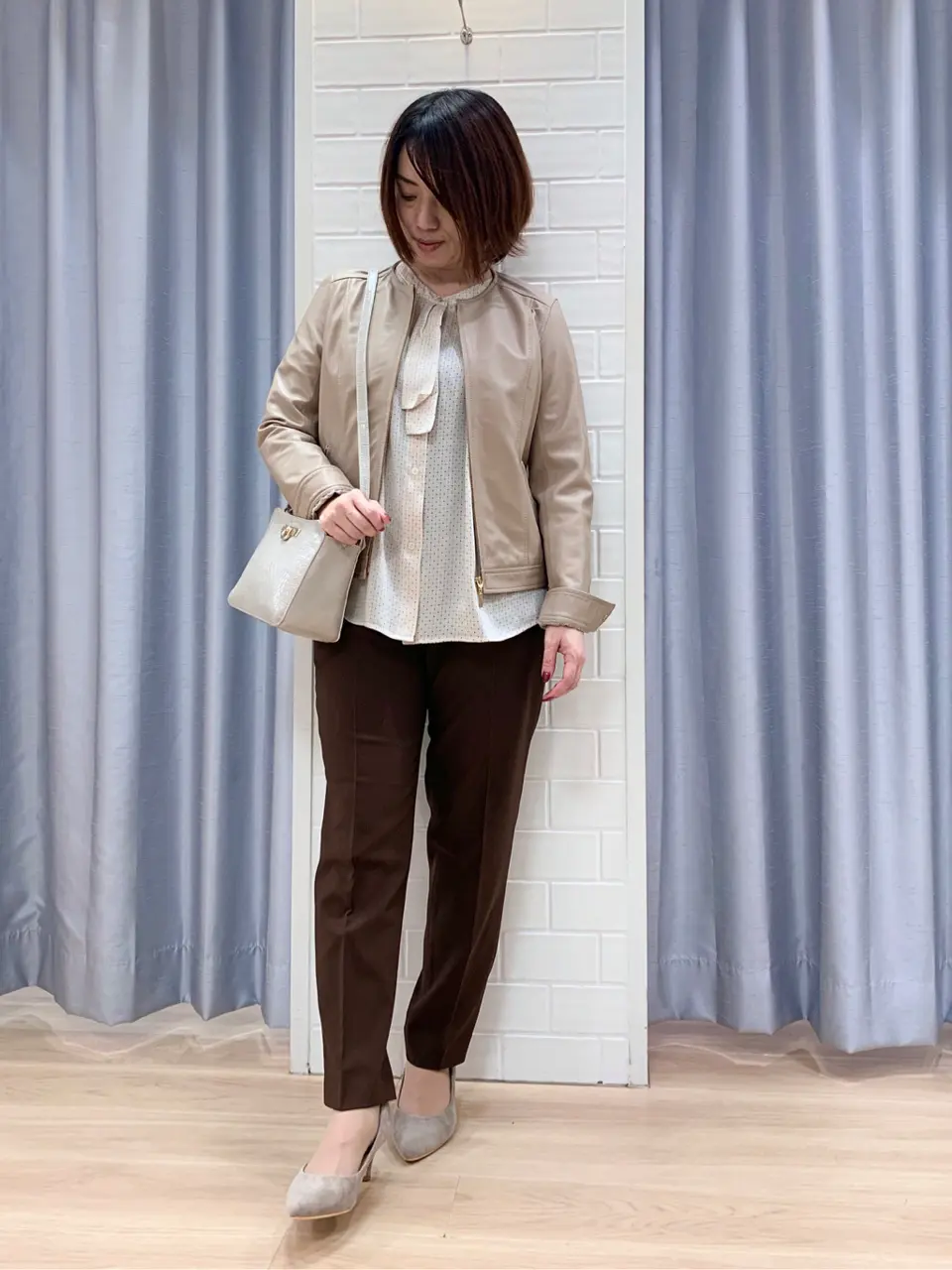 ANY SIS 丸岡 コーディネート画像