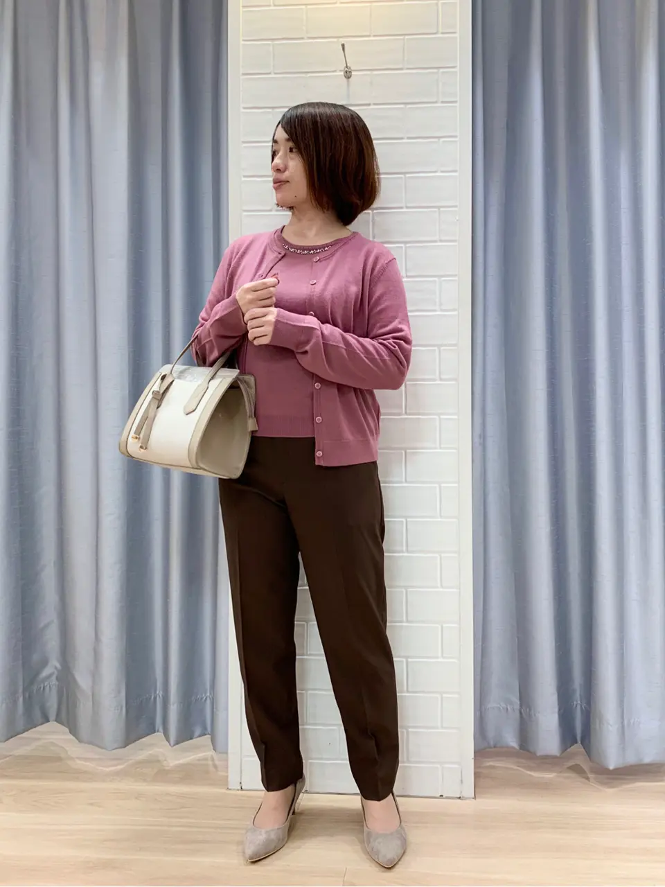 ANY SIS 丸岡 コーディネート画像