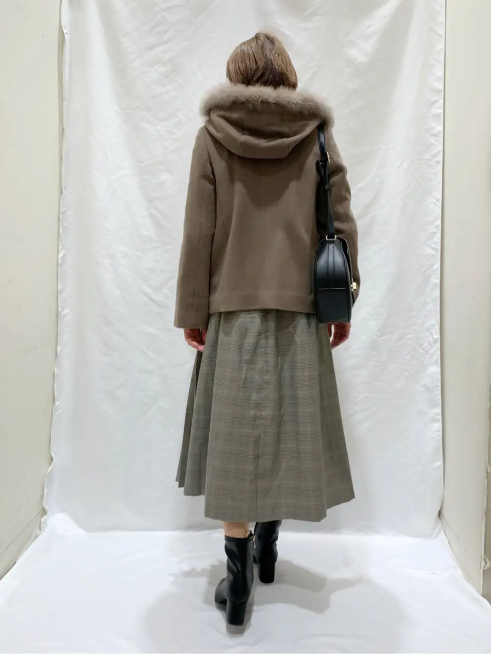 ANY SIS 濱野 コーディネート画像