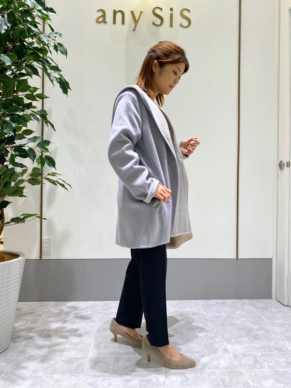 ANY SIS スタッフ コーディネート画像