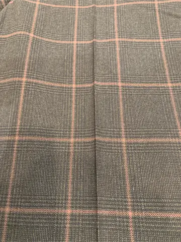 ANY SIS 横田 コーディネート画像