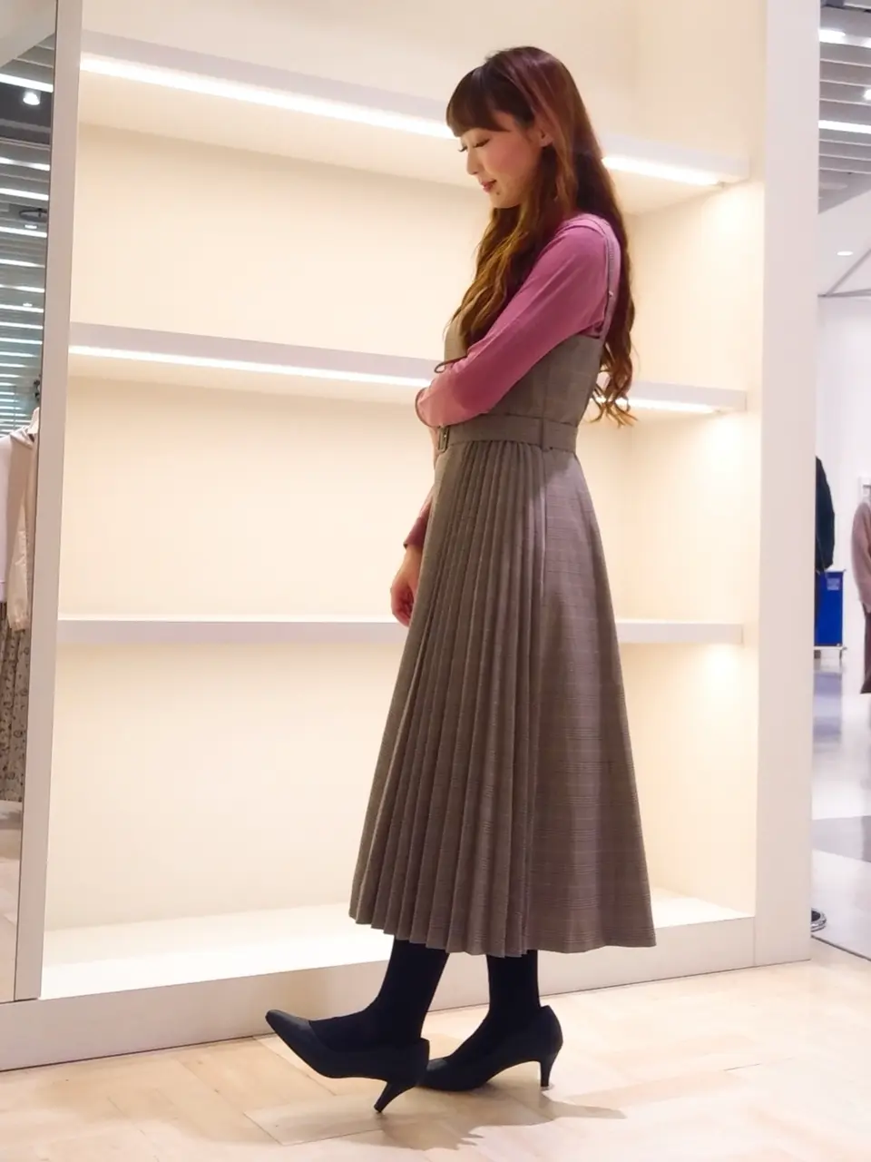 ANY SIS 福本 加奈 コーディネート画像