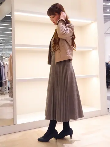 ANY SIS 福本 加奈 コーディネート画像