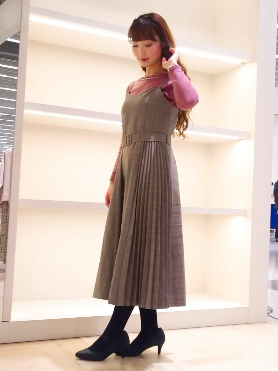 ANY SIS 福本 加奈 コーディネート画像