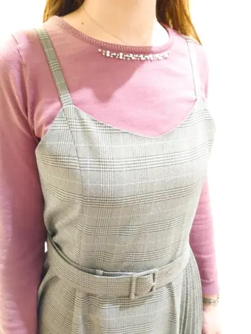 ANY SIS 福本 加奈 コーディネート画像