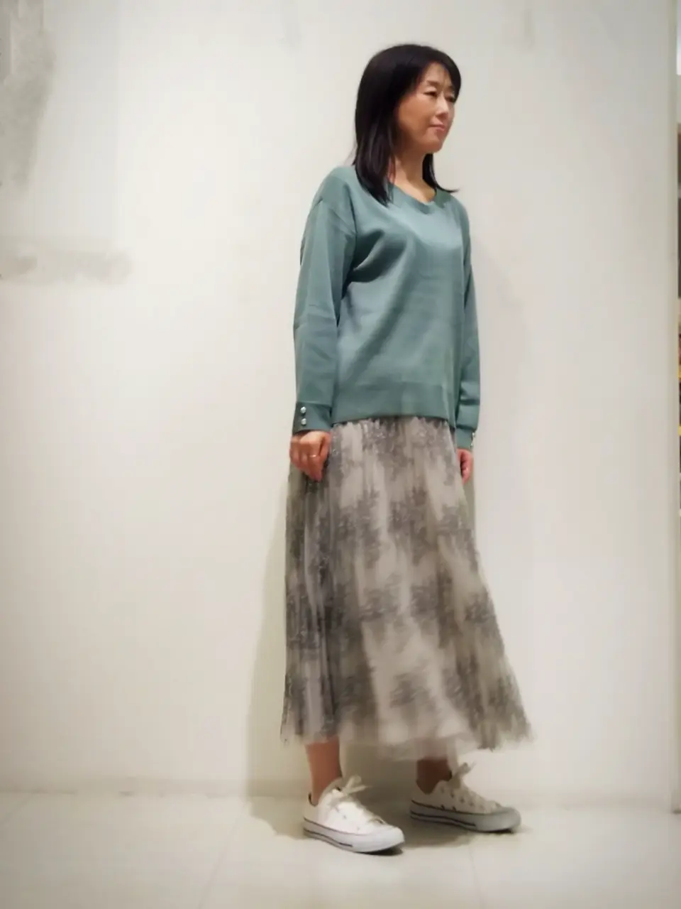 ANY SIS スタッフ コーディネート画像