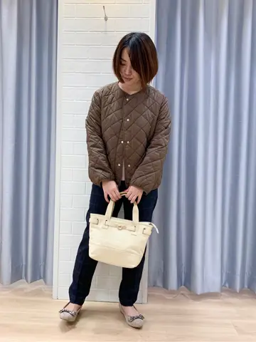 ANY SIS 丸岡 コーディネート画像