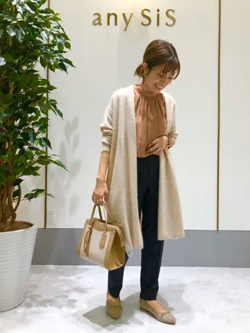 ANY SIS スタッフ コーディネート画像