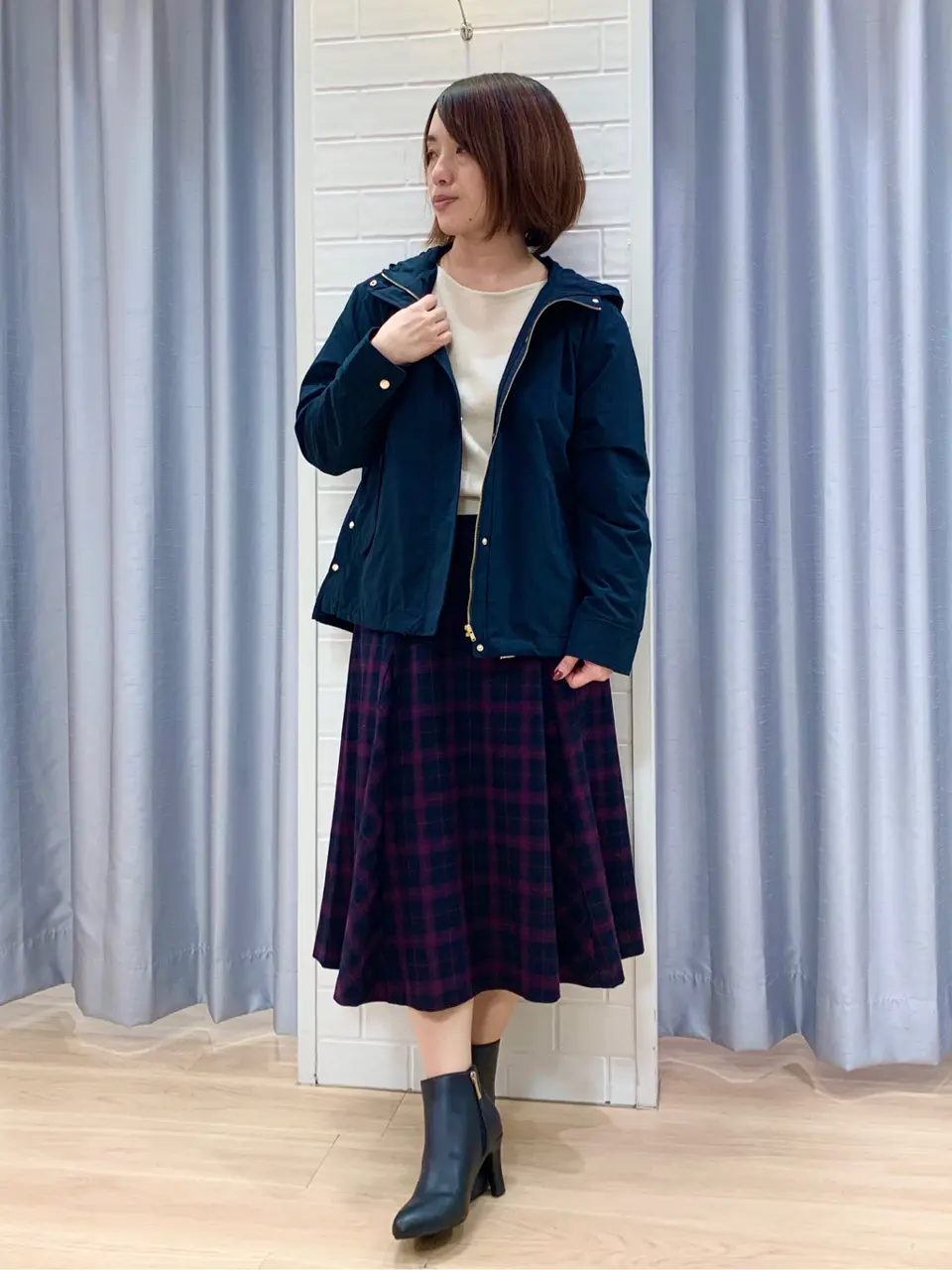 ANY SIS 丸岡 コーディネート画像