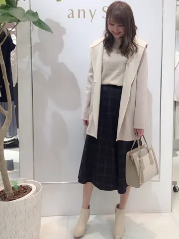 ANY SIS スタッフ コーディネート画像