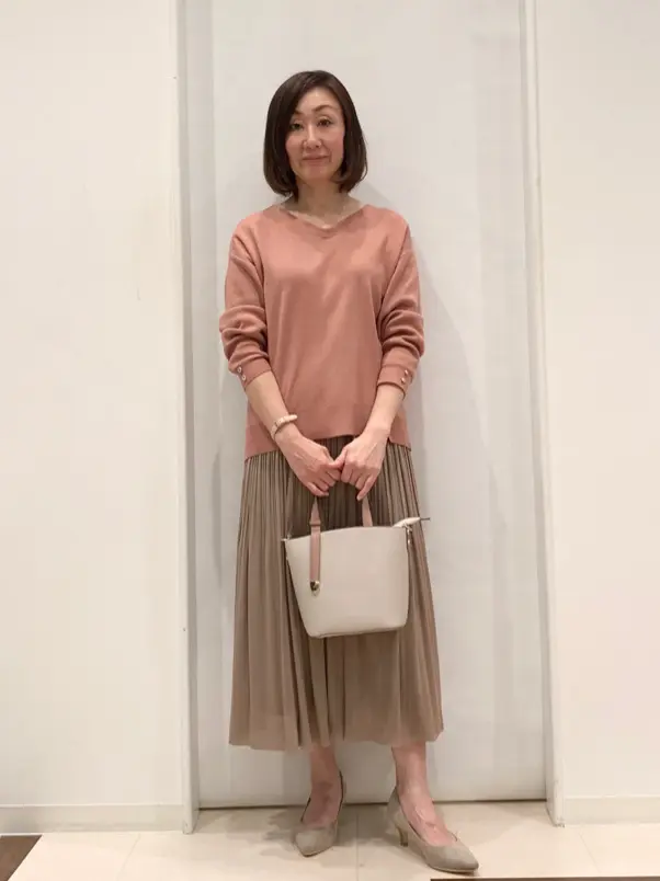 ANY SIS スタッフ コーディネート画像