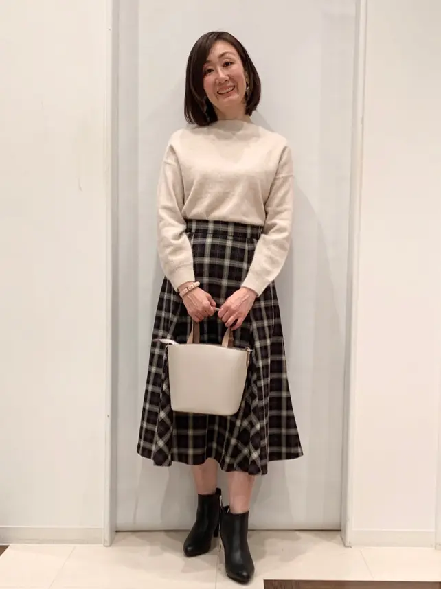 ANY SIS スタッフ コーディネート画像