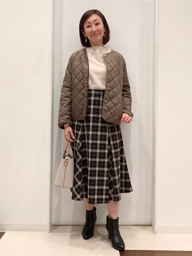 ANY SIS スタッフ コーディネート画像