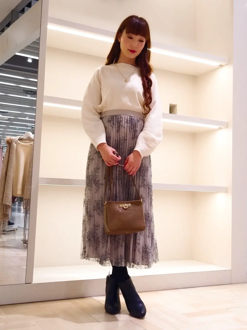 ANY SIS 福本 加奈 コーディネート画像