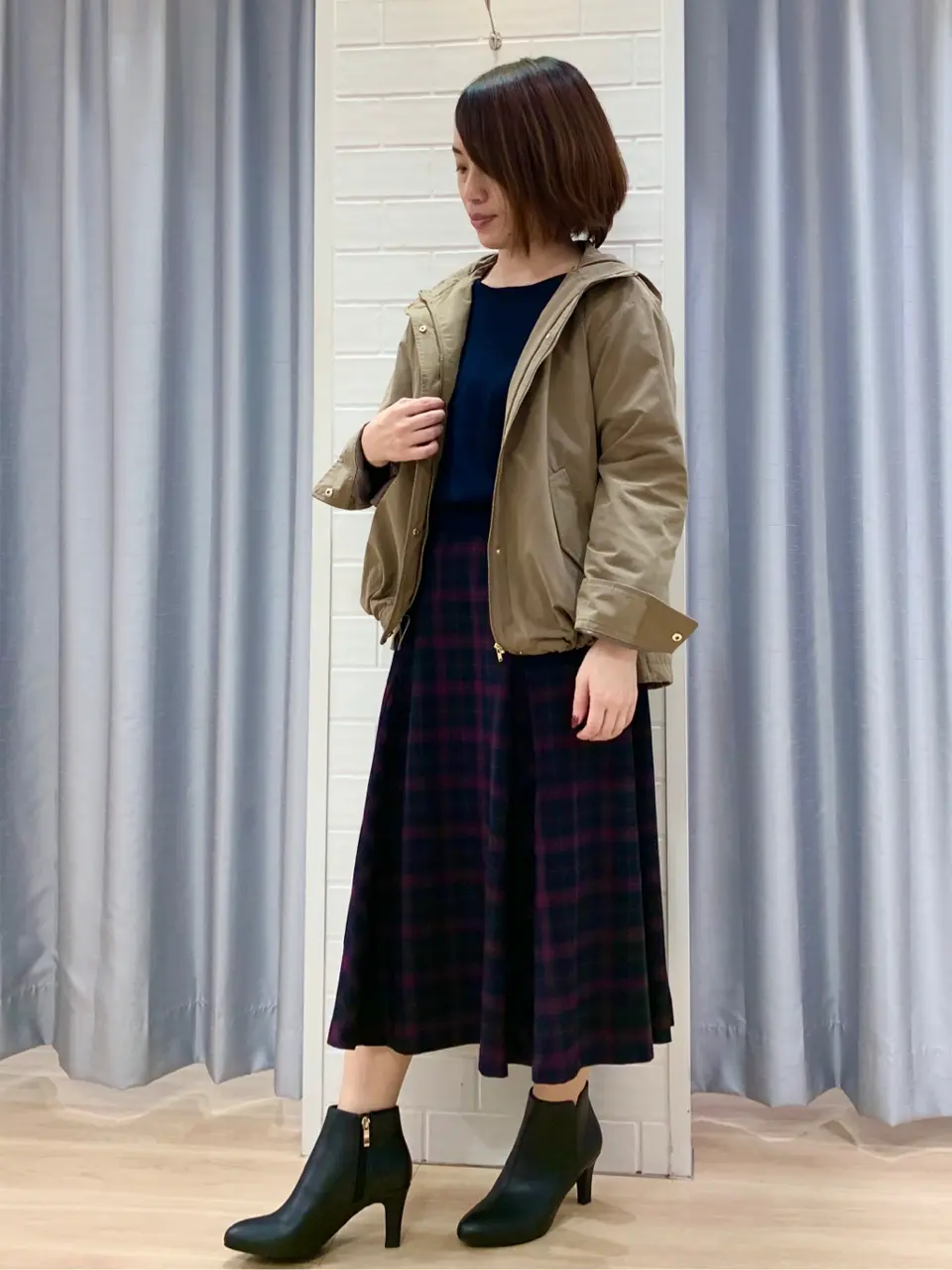 ANY SIS 丸岡 コーディネート画像