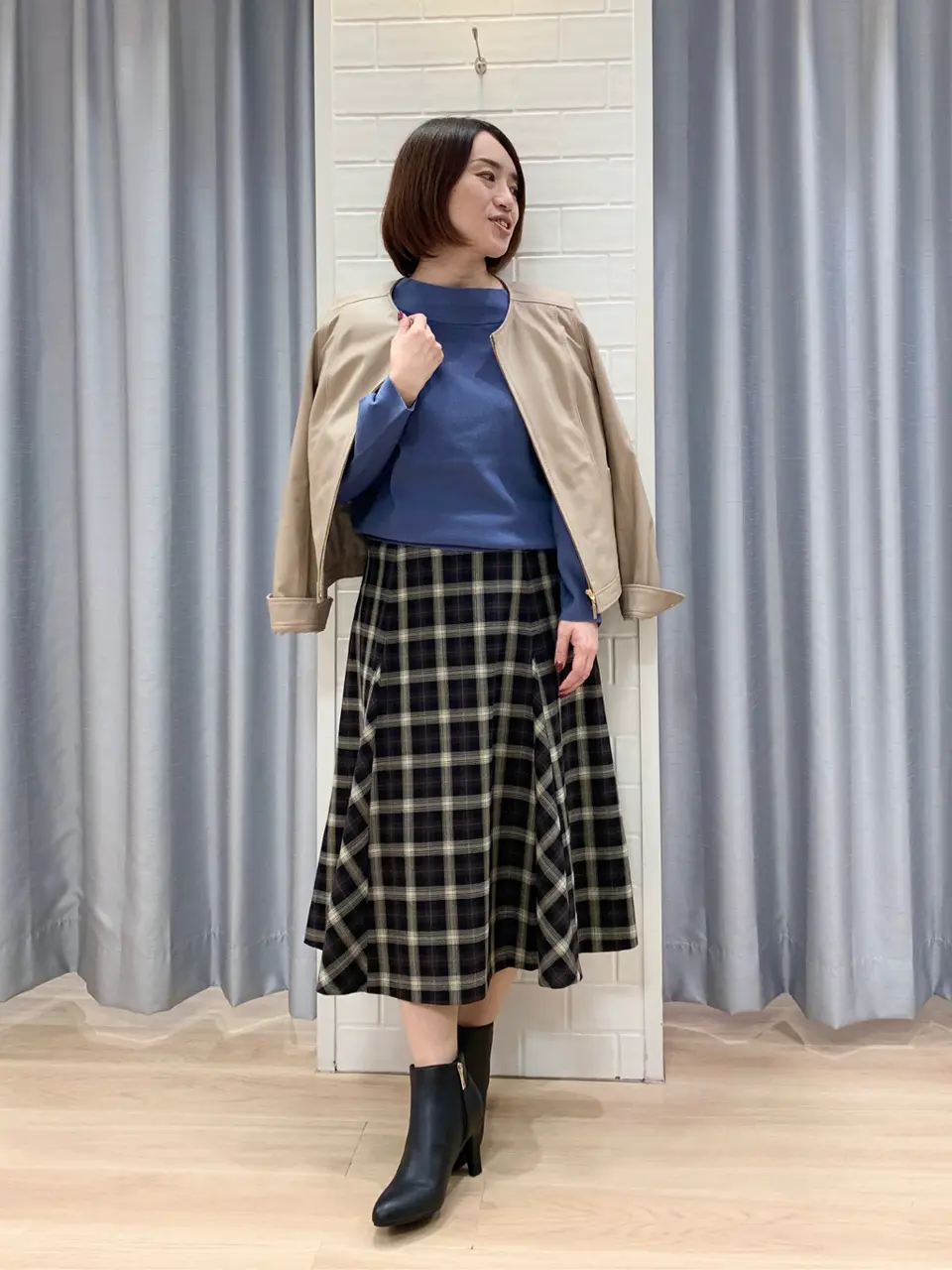 ANY SIS 丸岡 コーディネート画像