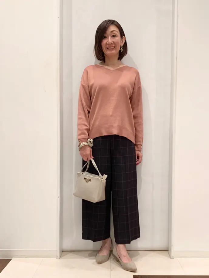 ANY SIS スタッフ コーディネート画像