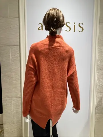 ANY SIS 島崎 コーディネート画像