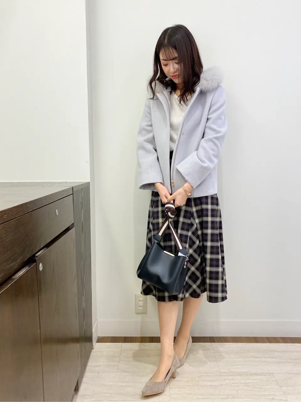 ANY SIS スタッフ コーディネート画像