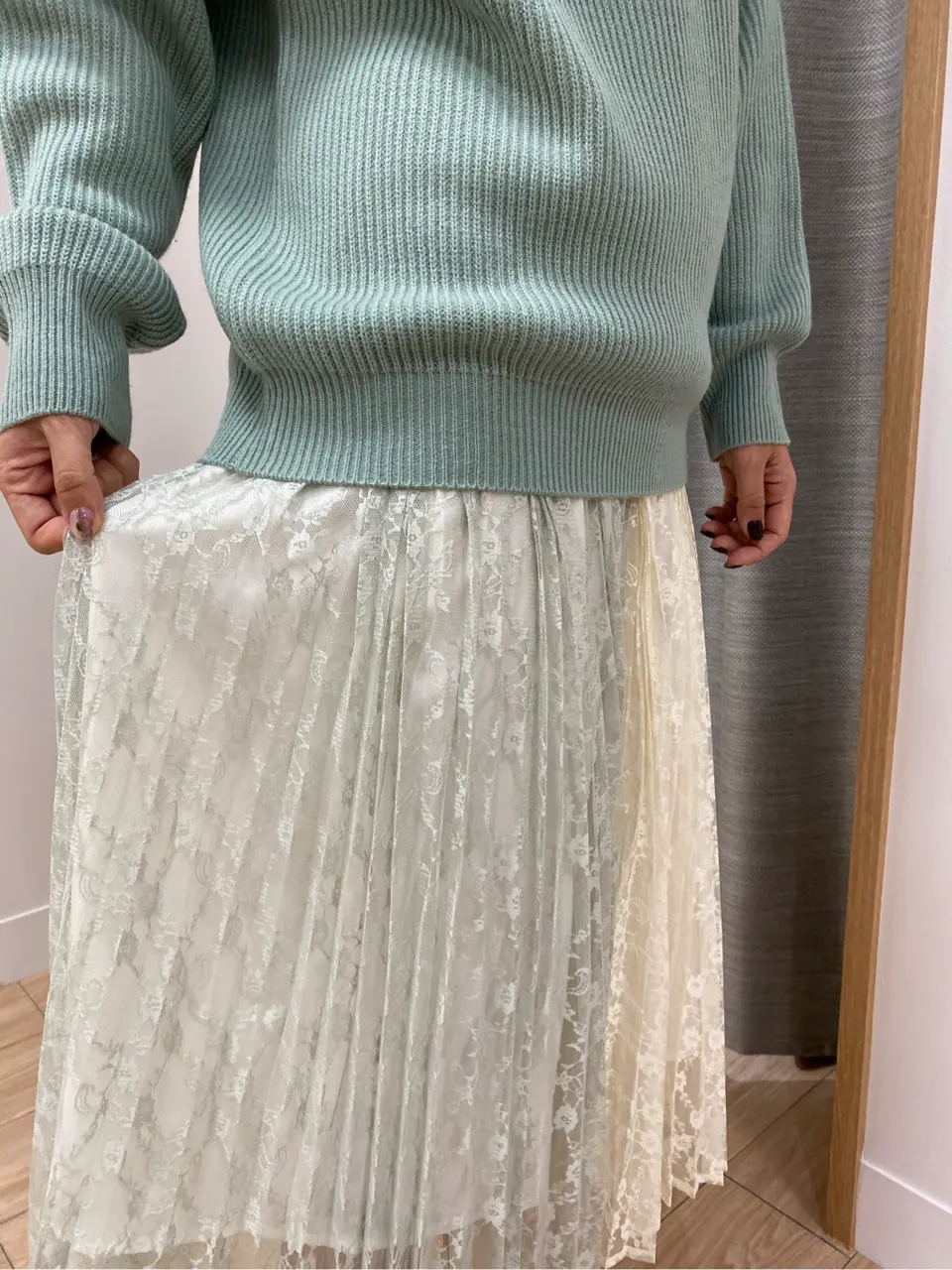 ANY SIS 斉藤 コーディネート画像